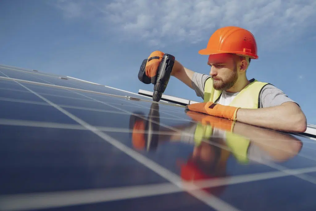 professional solar installer